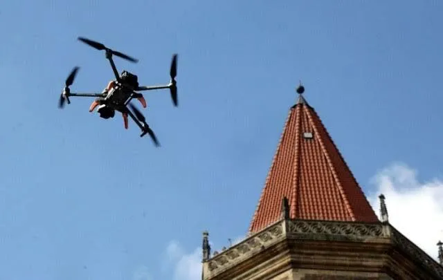Dron podczas pracy